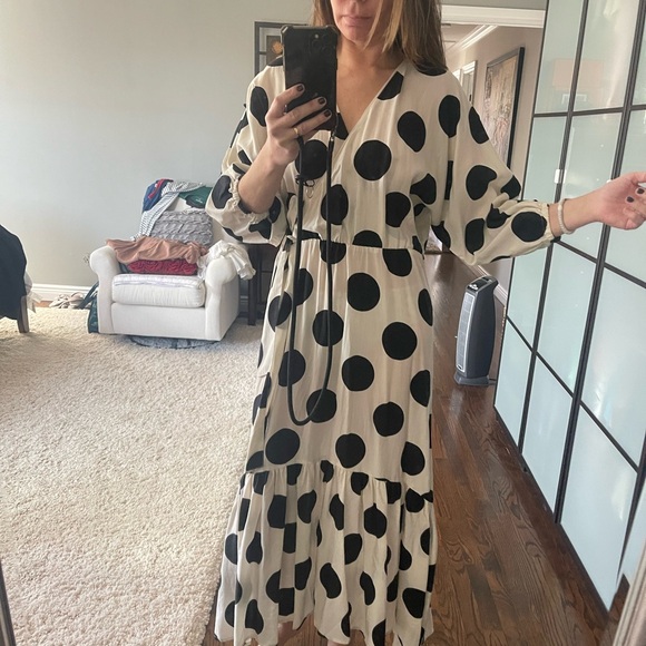 H&M Polka Dot Maxi Dress size M NWT fashion and comfortable - Picture 3 of 6
